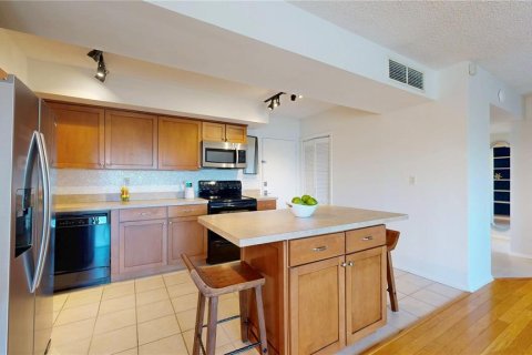 Copropriété à louer à Tampa, Floride: 1 chambre, 78.04 m2 № 2167344 - photo 16