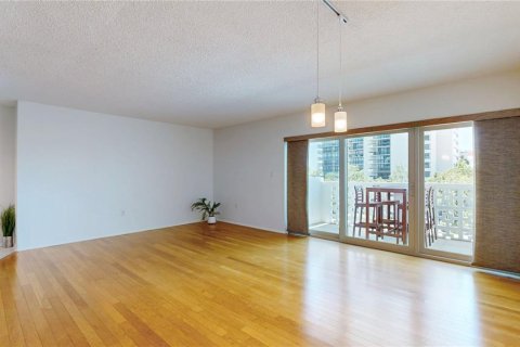 Copropriété à louer à Tampa, Floride: 1 chambre, 78.04 m2 № 2167344 - photo 6
