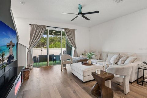 Touwnhouse à vendre à Wesley Chapel, Floride: 3 chambres, 155.43 m2 № 2099802 - photo 6