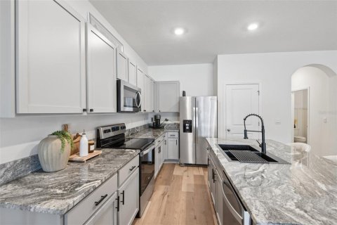 Touwnhouse à vendre à Wesley Chapel, Floride: 3 chambres, 155.43 m2 № 2099802 - photo 8