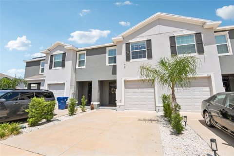 Touwnhouse à vendre à Wesley Chapel, Floride: 3 chambres, 155.43 m2 № 2099802 - photo 4