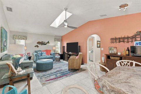 Villa ou maison à vendre à Port Charlotte, Floride: 3 chambres, 187.66 m2 № 2436715 - photo 18
