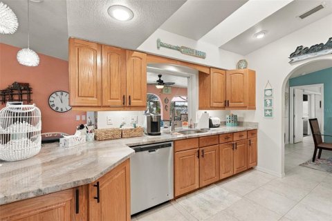 Villa ou maison à vendre à Port Charlotte, Floride: 3 chambres, 187.66 m2 № 2436715 - photo 14