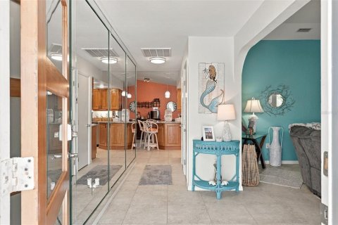 Villa ou maison à vendre à Port Charlotte, Floride: 3 chambres, 187.66 m2 № 2436715 - photo 8