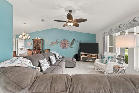 Villa ou maison à vendre à Port Charlotte, Floride: 3 chambres, 187.66 m2 № 2436715 - photo 10