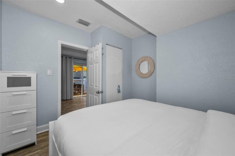 Immobilier commercial à vendre à Saint Pete Beach, Floride: 3 chambres, 148.74 m2 № 2145275 - photo 25