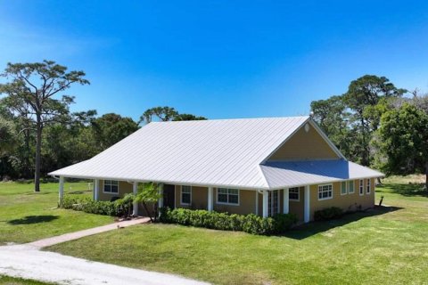 Villa ou maison à Vero Beach, Floride 4 chambres, 311.5 m2 № 2147294