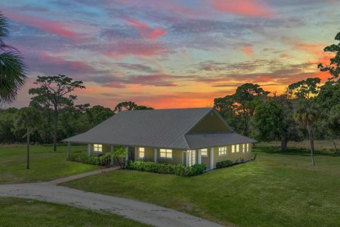 Villa ou maison à vendre à Vero Beach, Floride: 4 chambres, 311.5 m2 № 2147294 - photo 5