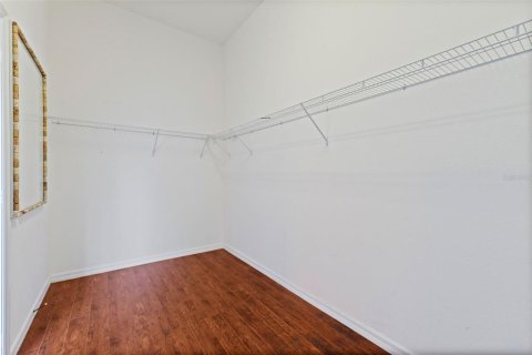 Casa en venta en Orlando, Florida, 4 dormitorios, 319.49 m2 № 1915475 - foto 24