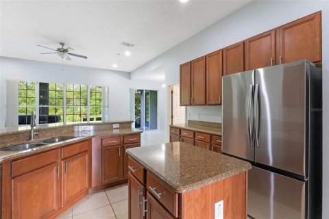 Casa en venta en Orlando, Florida, 4 dormitorios, 319.49 m2 № 1915475 - foto 14