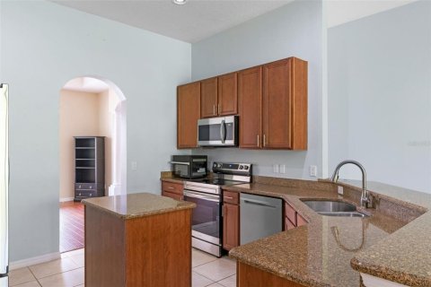 Casa en venta en Orlando, Florida, 4 dormitorios, 319.49 m2 № 1915475 - foto 16