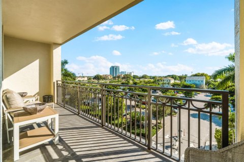 Condo in West Palm Beach, Florida, 3 bedrooms  № 2175587 - photo 25