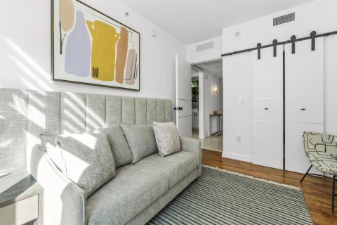 Condo in West Palm Beach, Florida, 3 bedrooms  № 2175587 - photo 23
