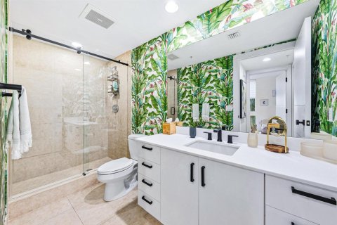Condo in West Palm Beach, Florida, 3 bedrooms  № 2175587 - photo 22