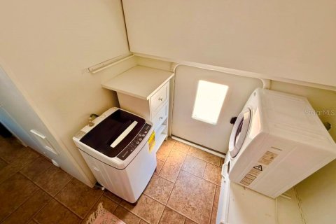 Apartamento en alquiler en Haines City, Florida, 2 dormitorios, 27.87 m2 № 2277283 - foto 13