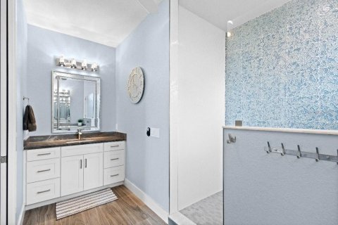 Casa en venta en Port Charlotte, Florida, 4 dormitorios, 274.25 m2 № 1879829 - foto 25