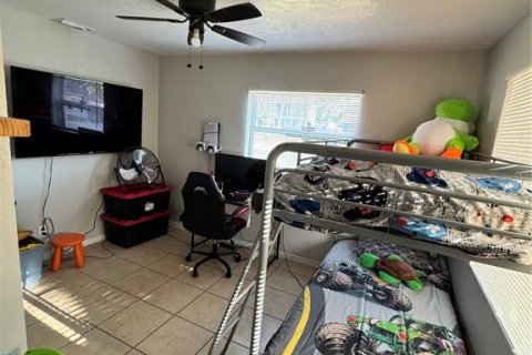 Casa en venta en Tampa, Florida, 3 dormitorios, 111.48 m2 № 1651189 - foto 6