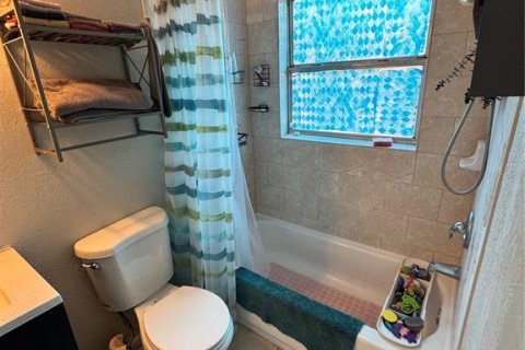 Casa en venta en Tampa, Florida, 3 dormitorios, 111.48 m2 № 1651189 - foto 12
