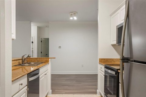 Copropriété à vendre à Winter Garden, Floride: 3 chambres, 134.99 m2 № 2415102 - photo 17