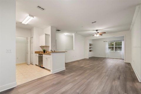 Copropriété à vendre à Winter Garden, Floride: 3 chambres, 134.99 m2 № 2415102 - photo 9