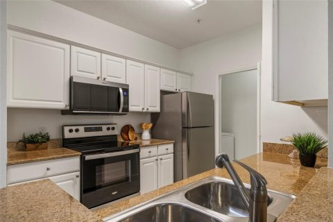 Copropriété à vendre à Winter Garden, Floride: 3 chambres, 134.99 m2 № 2415102 - photo 14