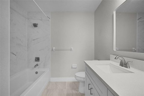 Condo in Orlando, Florida, 2 bedrooms № 2206603 - photo 26