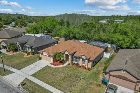 Villa ou maison à vendre à Orlando, Floride: 4 chambres, 207.73 m2 № 1591278 - photo 1