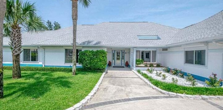 House in Panama City Beach, Florida 4 bedrooms, 378.76 sq.m. № 562190