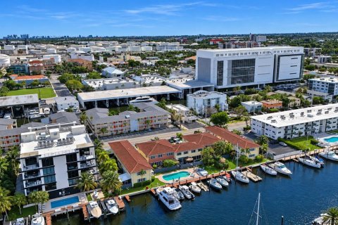 Copropriété à vendre à Fort Lauderdale, Floride: 2 chambres, 96.15 m2 № 2434386 - photo 2