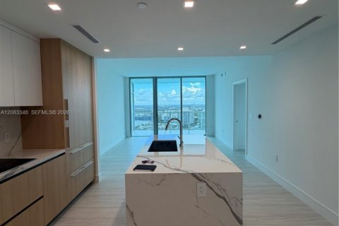 Condo à North Miami, Floride, 1 chambre  № 2352108