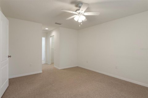 House in Brooksville, Florida 4 bedrooms, 164.62 sq.m. № 1747084 - photo 24