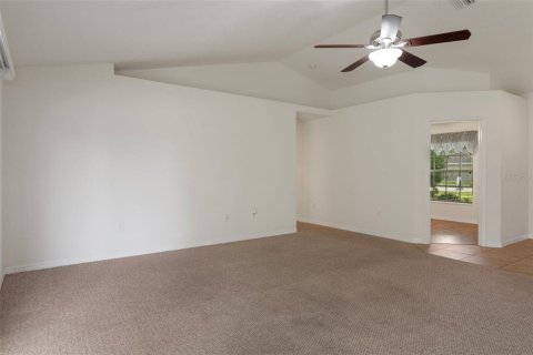 House in Brooksville, Florida 4 bedrooms, 164.62 sq.m. № 1747084 - photo 18