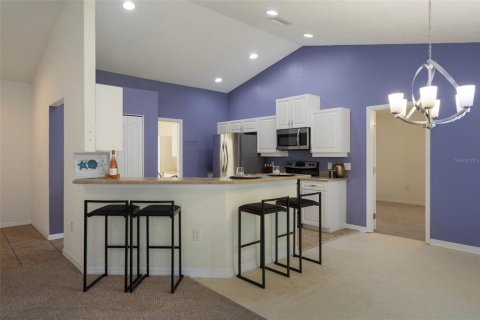 House in Brooksville, Florida 4 bedrooms, 164.62 sq.m. № 1747084 - photo 19