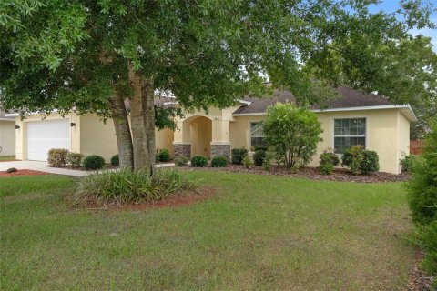 House in Brooksville, Florida 4 bedrooms, 164.62 sq.m. № 1747084 - photo 2