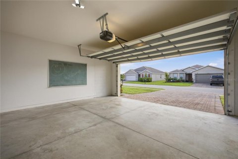 Villa ou maison à vendre à Lehigh Acres, Floride: 4 chambres, 169.83 m2 № 2341764 - photo 30