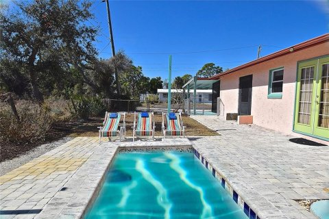House in Englewood, Florida 3 bedrooms, 143.81 sq.m. № 2275421 - photo 30
