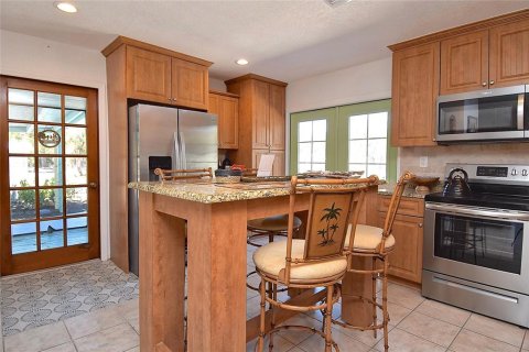 House in Englewood, Florida 3 bedrooms, 143.81 sq.m. № 2275421 - photo 19