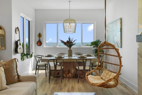 Villa ou maison à vendre à St. Lucie, Floride: 4 chambres, 257.53 m2 № 2383027 - photo 13