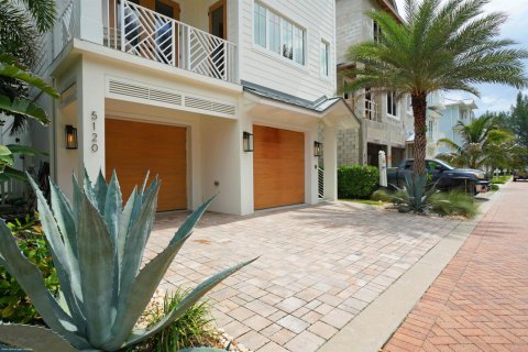 Villa ou maison à vendre à St. Lucie, Floride: 4 chambres, 257.53 m2 № 2383027 - photo 10