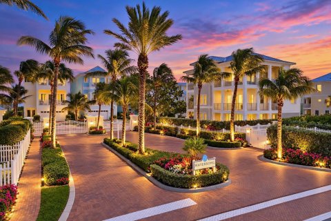 Villa ou maison à vendre à St. Lucie, Floride: 4 chambres, 257.53 m2 № 2383027 - photo 8