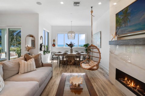 Villa ou maison à vendre à St. Lucie, Floride: 4 chambres, 257.53 m2 № 2383027 - photo 3