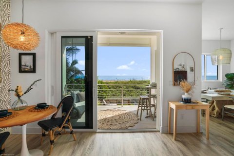 Villa ou maison à vendre à St. Lucie, Floride: 4 chambres, 257.53 m2 № 2383027 - photo 4