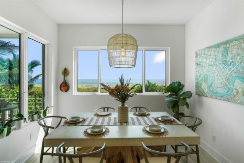Villa ou maison à vendre à St. Lucie, Floride: 4 chambres, 257.53 m2 № 2383027 - photo 14