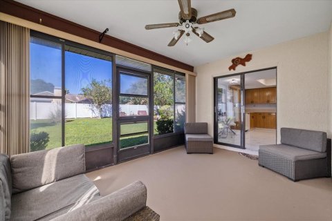 Villa ou maison à vendre à Spring Hill, Floride: 2 chambres, 107.21 m2 № 2420275 - photo 27