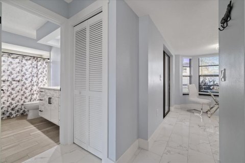 Villa ou maison à vendre à Spring Hill, Floride: 2 chambres, 107.21 m2 № 2420275 - photo 17