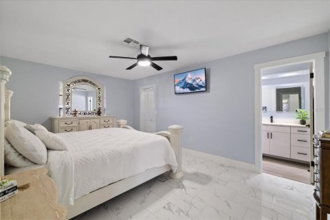 Villa ou maison à vendre à Spring Hill, Floride: 2 chambres, 107.21 m2 № 2420275 - photo 12