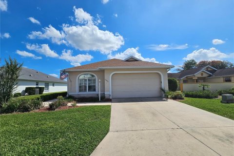 Touwnhouse à Summerfield, Floride 3 chambres, 178.84 m2 № 2148523