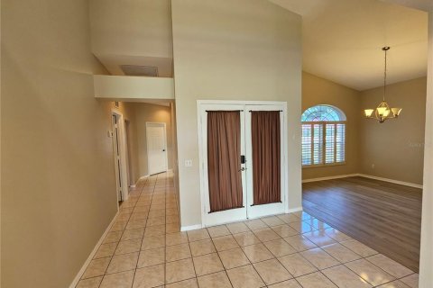 Touwnhouse à louer à Summerfield, Floride: 3 chambres, 178.84 m2 № 2148523 - photo 18