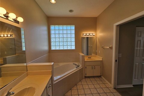 Touwnhouse à louer à Summerfield, Floride: 3 chambres, 178.84 m2 № 2148523 - photo 16