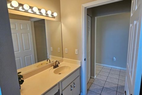 Touwnhouse à louer à Summerfield, Floride: 3 chambres, 178.84 m2 № 2148523 - photo 23